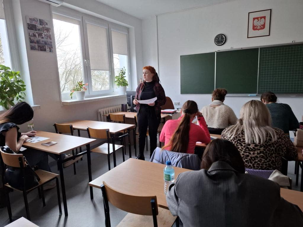 Słuchacze na zajęciach