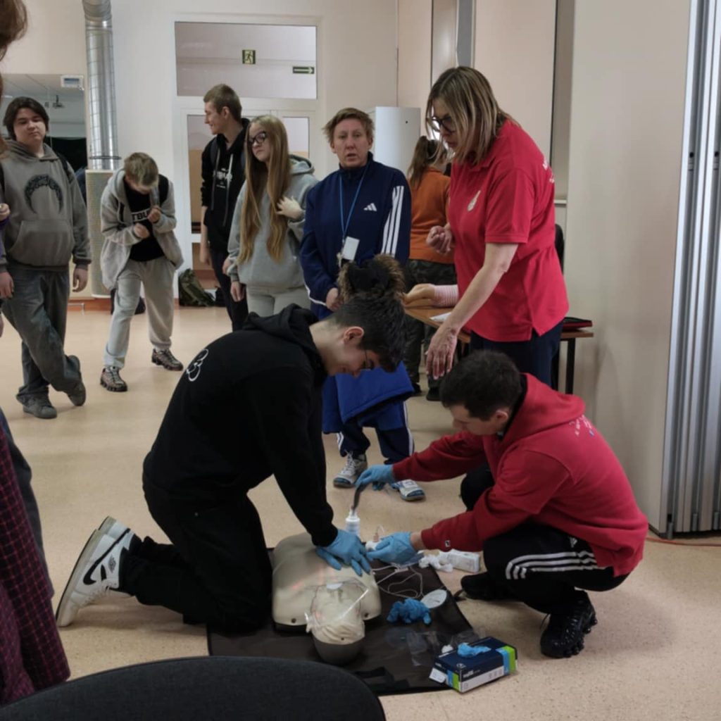 Słuchacze i goście stoiska