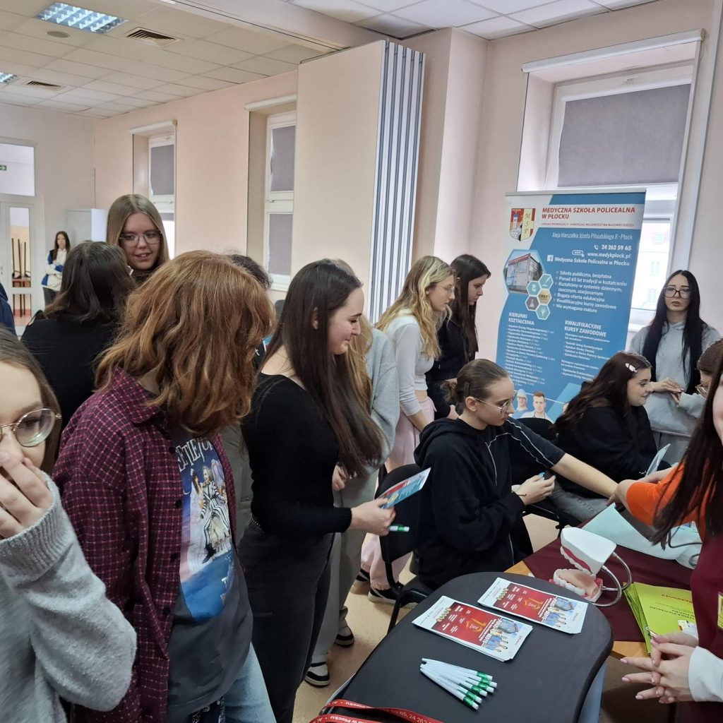 Słuchacze i goście stoiska