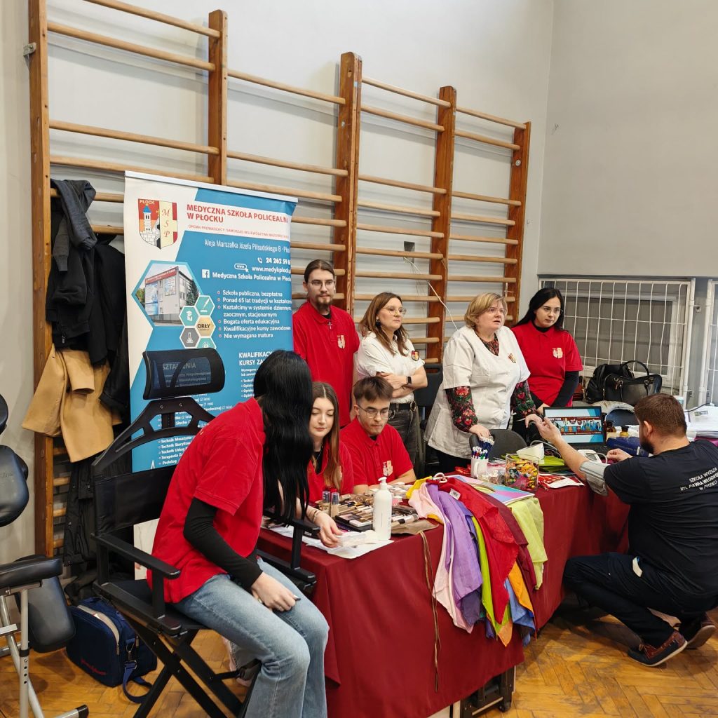 Słuchacze i uczestnicy targów